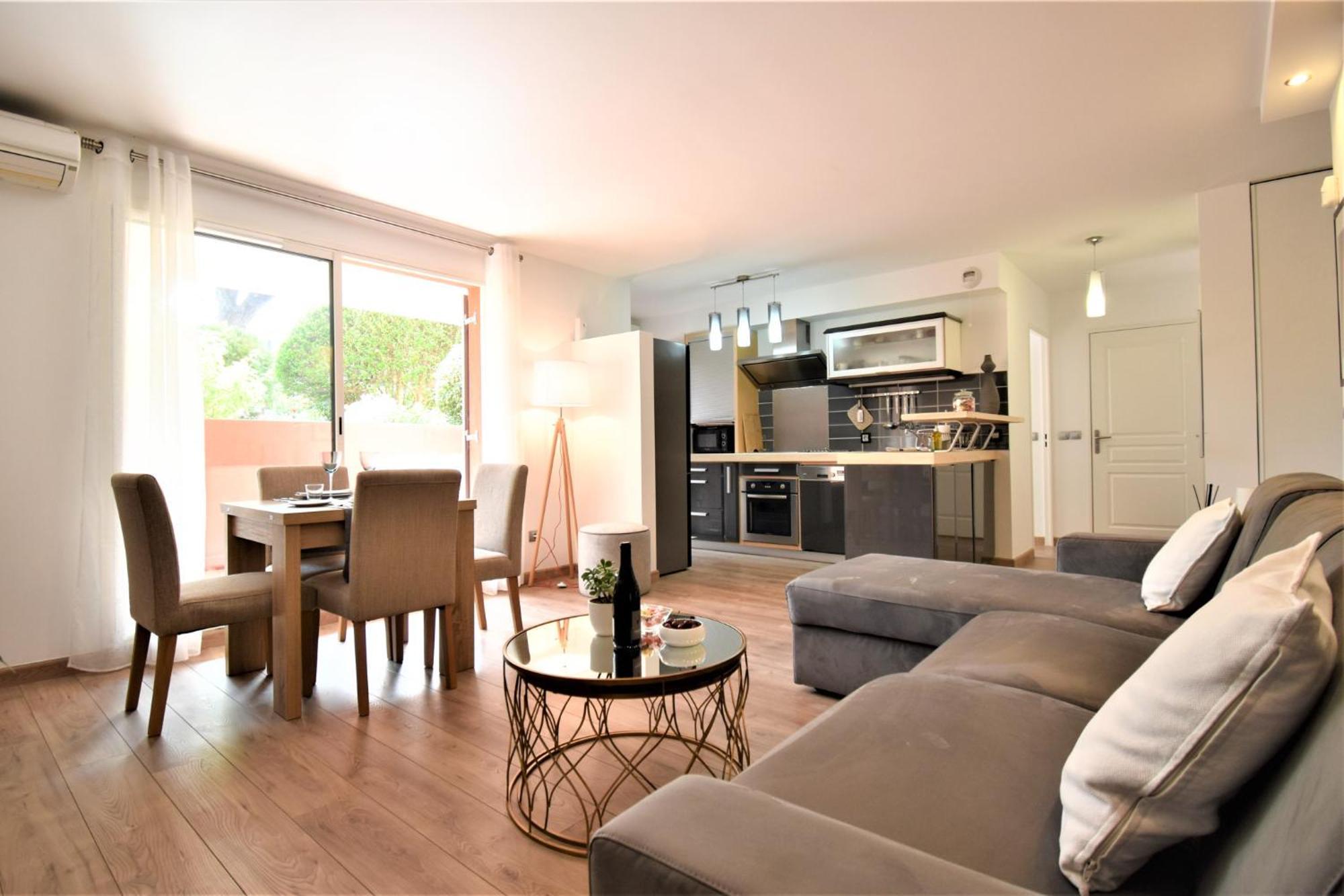 Le Cap Soleil -Standing - Piscine Collective Et Parking Prive Apartment Roquebrune-Cap-Martin Exterior foto